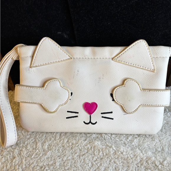 Bundle Betsey Johnson Clutch No 7 Illuminator,Shower Steamer,Towel,Sonny Angel - Picture 7 of 17